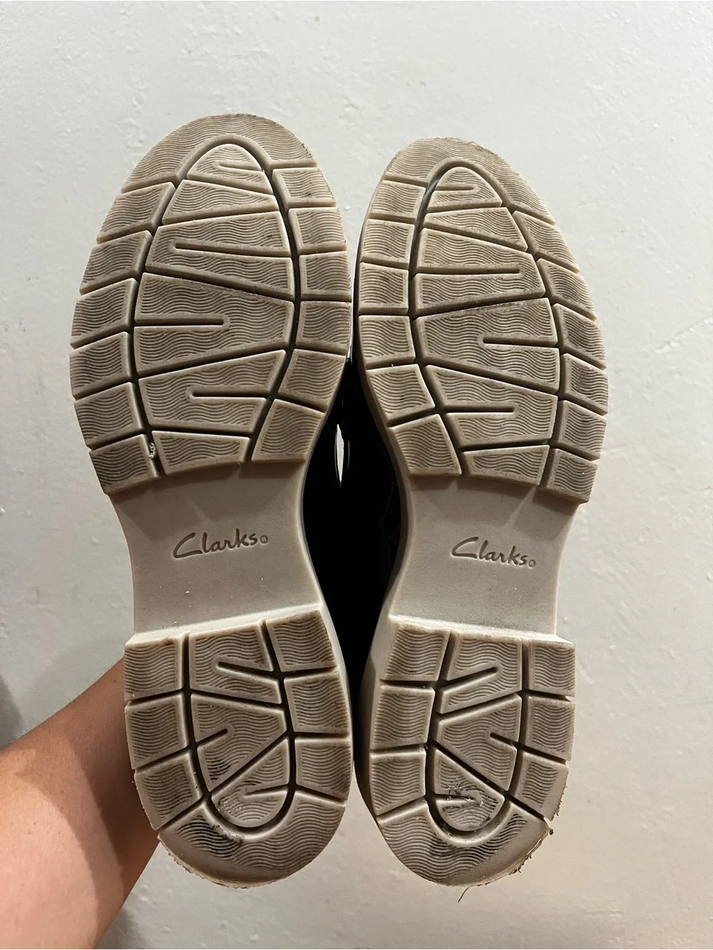 Clarks good used